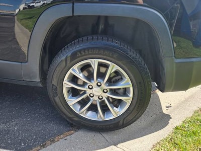 2021 Jeep Cherokee Latitude Lux