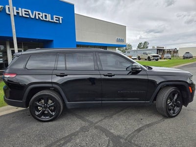 2023 Jeep Grand Cherokee L Altitude