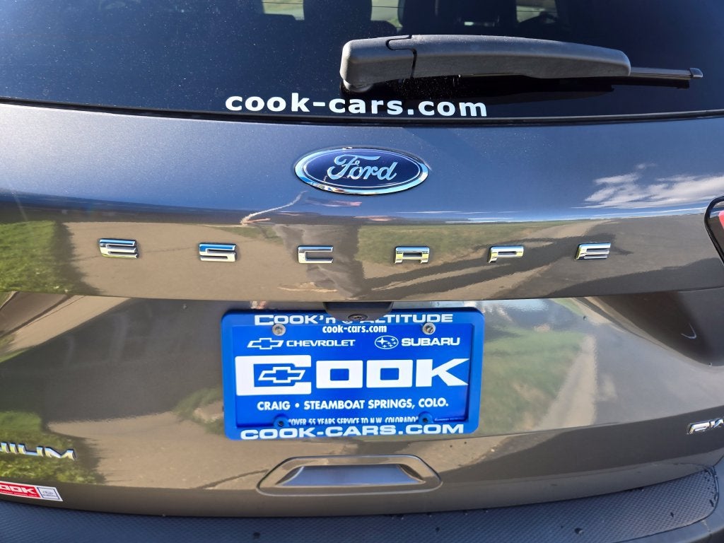 2022 Ford Escape Titanium
