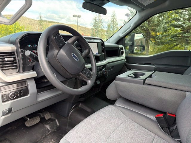 2025 Ford Super Duty F-250 SRW XL