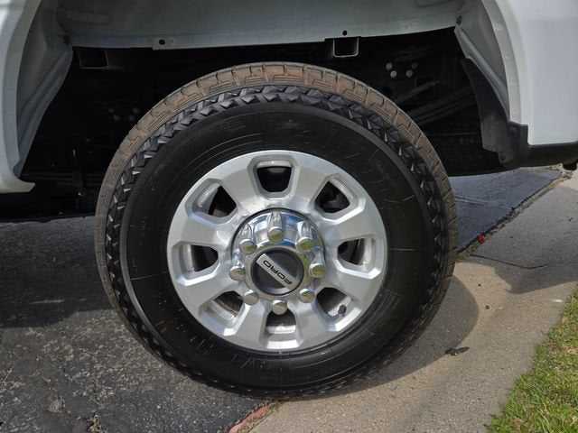 2024 Ford Super Duty F-350 SRW XL