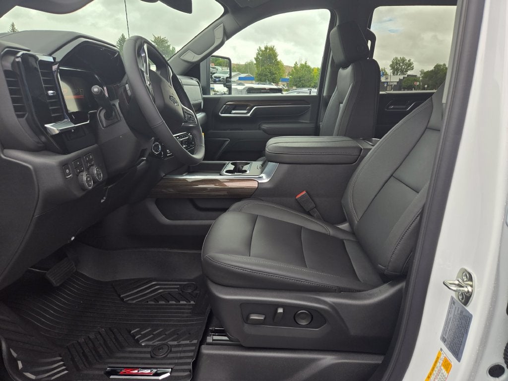2026 Chevrolet Silverado 3500 HD LT - Photo 10