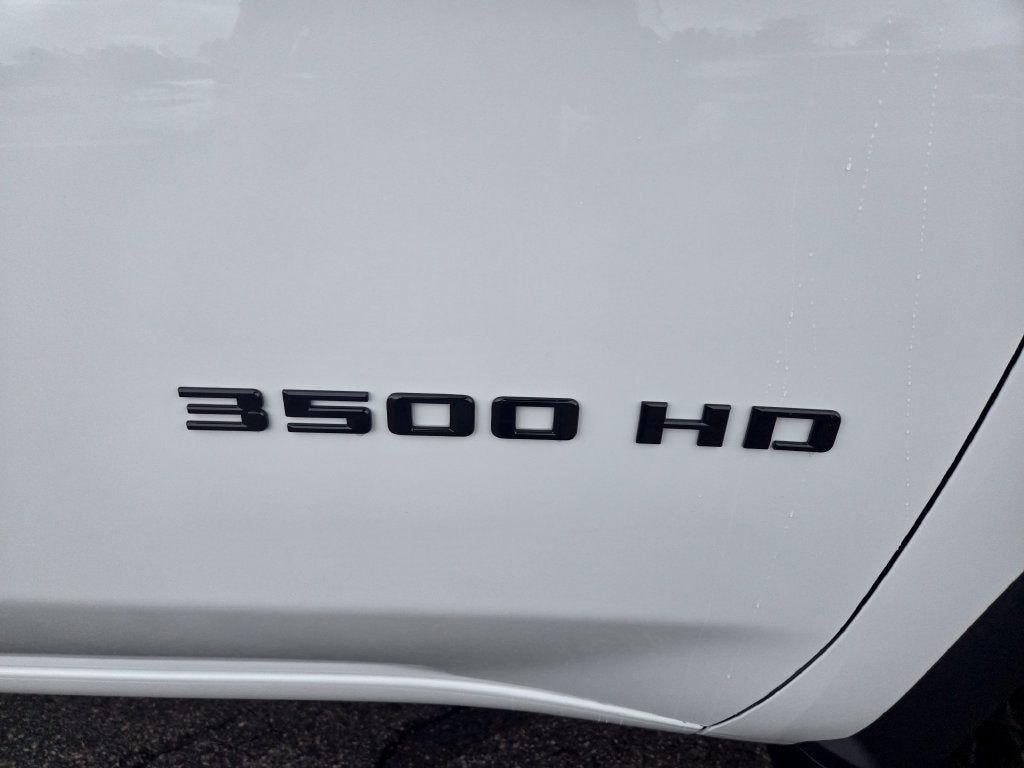 2026 Chevrolet Silverado 3500 HD LT - Photo 39