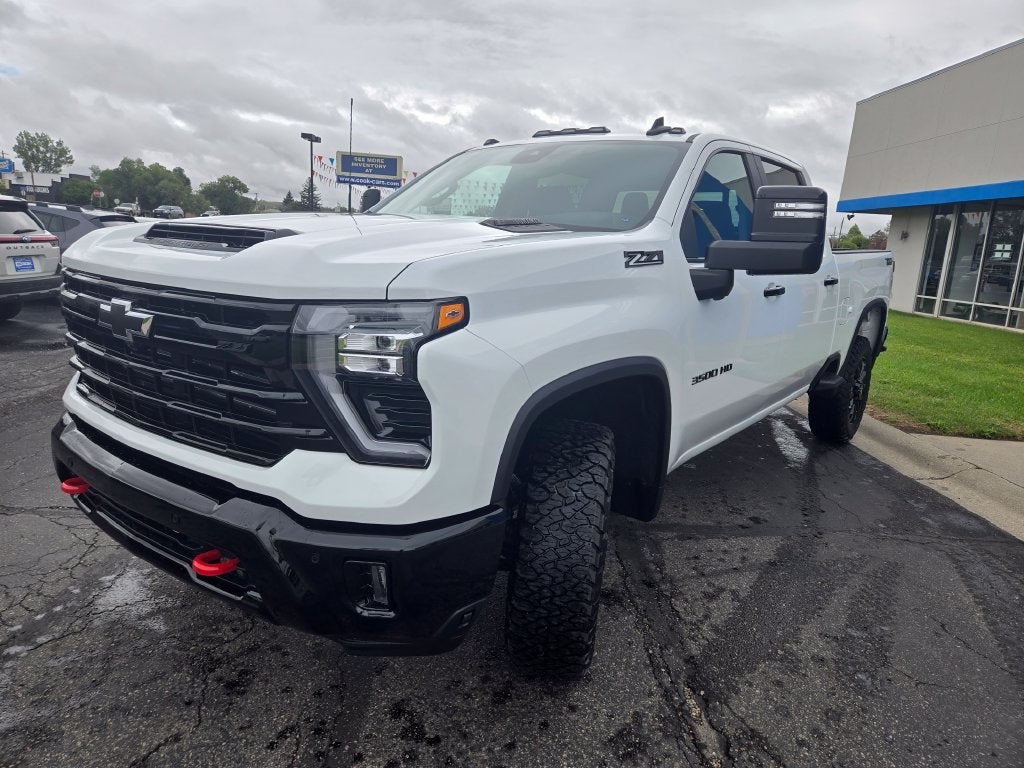 2026 Chevrolet Silverado 3500 HD LT - Photo 7