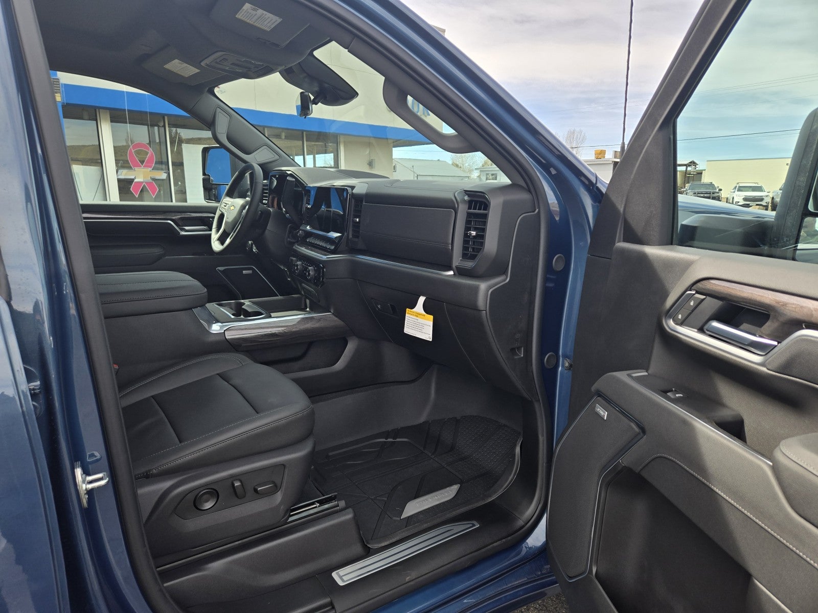 2026 Chevrolet Silverado 3500 HD LTZ DRW