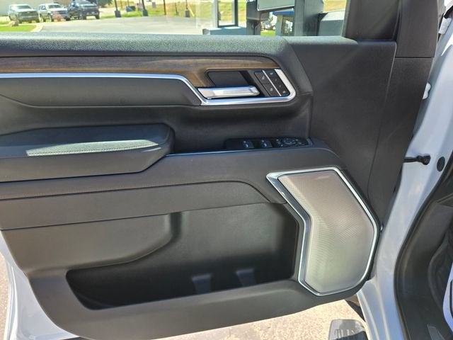 2025 Chevrolet Silverado 3500 HD High Country