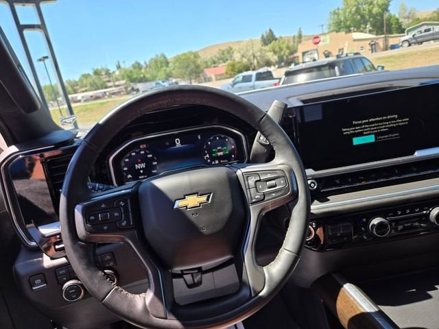 2025 Chevrolet Silverado 3500 HD High Country