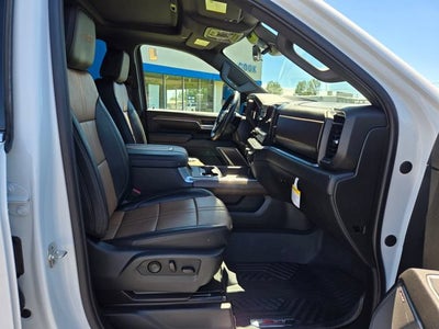 2025 Chevrolet Silverado 3500 HD High Country