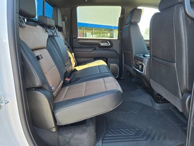 2025 Chevrolet Silverado 3500 HD High Country