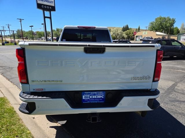 2025 Chevrolet Silverado 3500 HD High Country