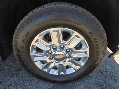 2025 Chevrolet Silverado 3500 HD High Country