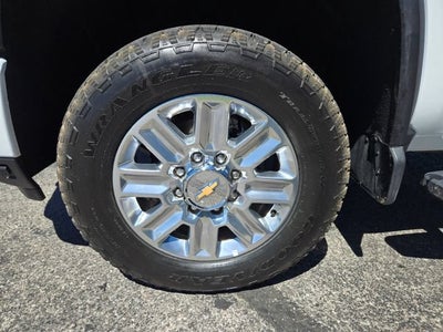 2025 Chevrolet Silverado 3500 HD High Country