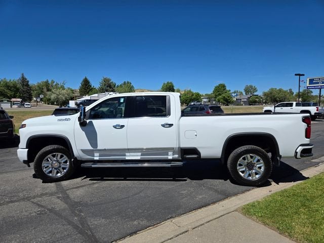 2025 Chevrolet Silverado 3500 HD High Country