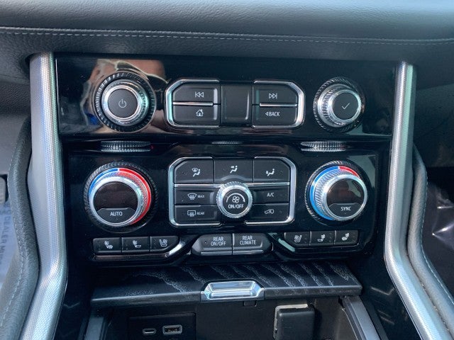 2022 GMC Yukon XL Denali