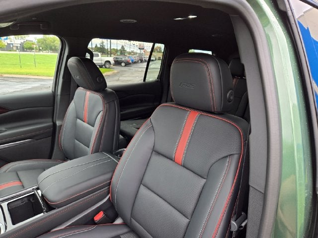 2027 Chevrolet Traverse RS - Photo 16