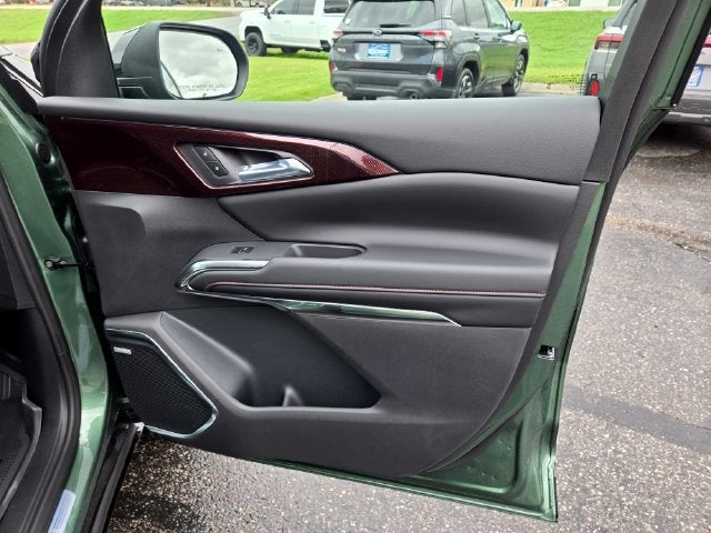2027 Chevrolet Traverse RS - Photo 30