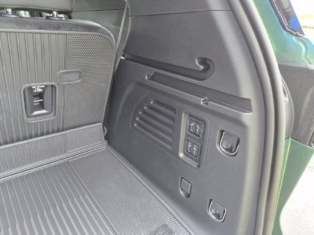 2027 Chevrolet Traverse RS - Photo 40