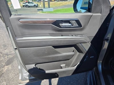 2025 Chevrolet Tahoe Premier
