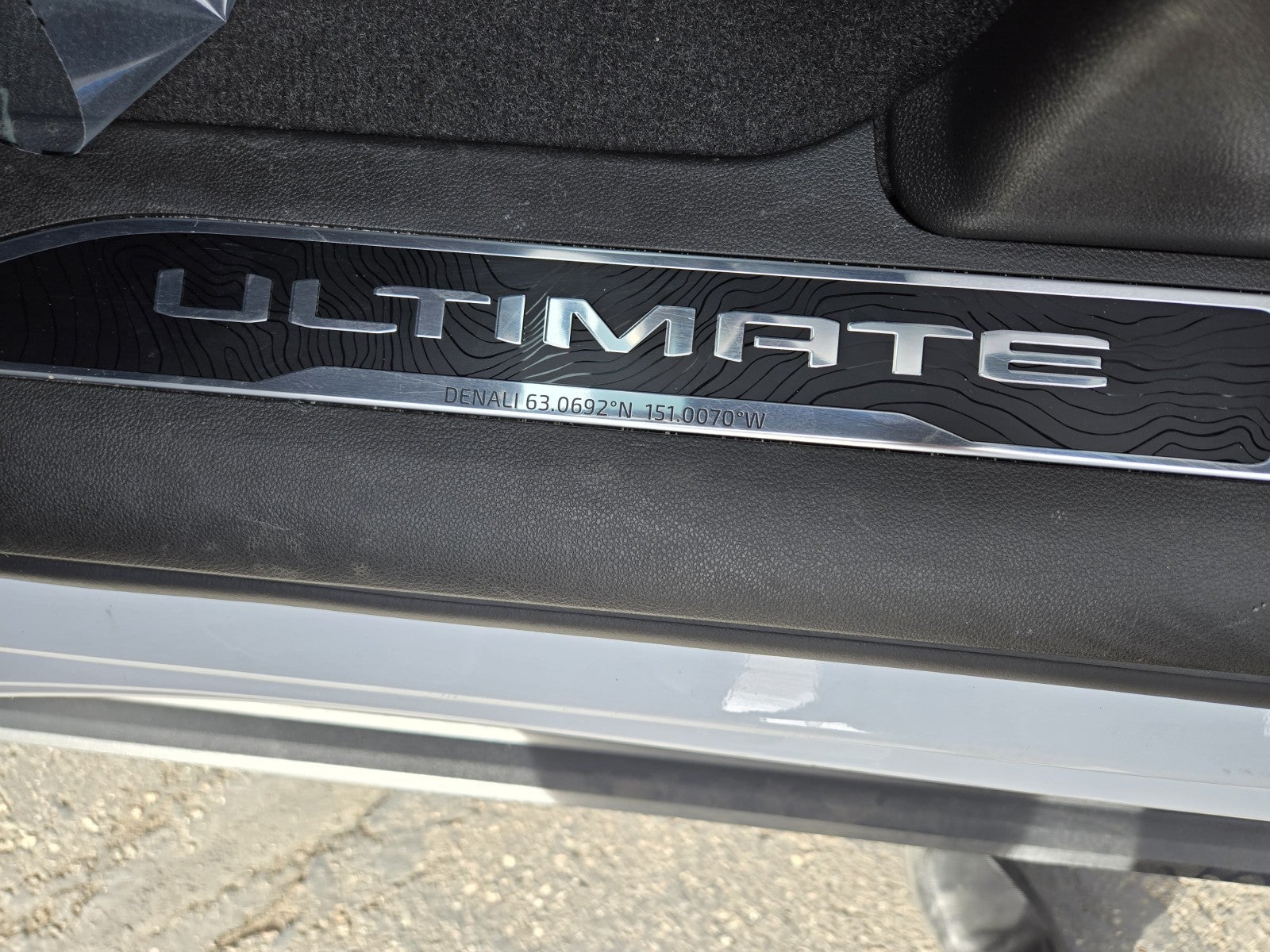 2024 GMC Sierra 2500 HD Denali Ultimate