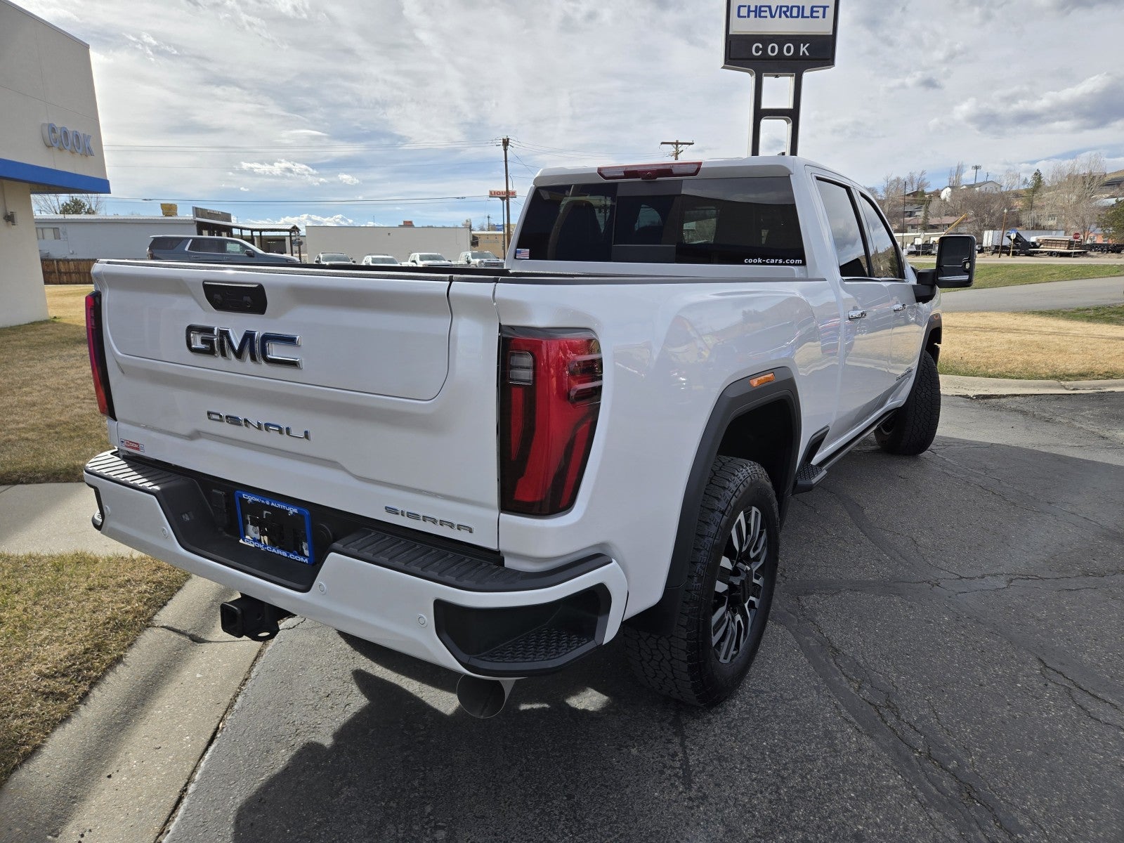 2024 GMC Sierra 2500 HD Denali Ultimate