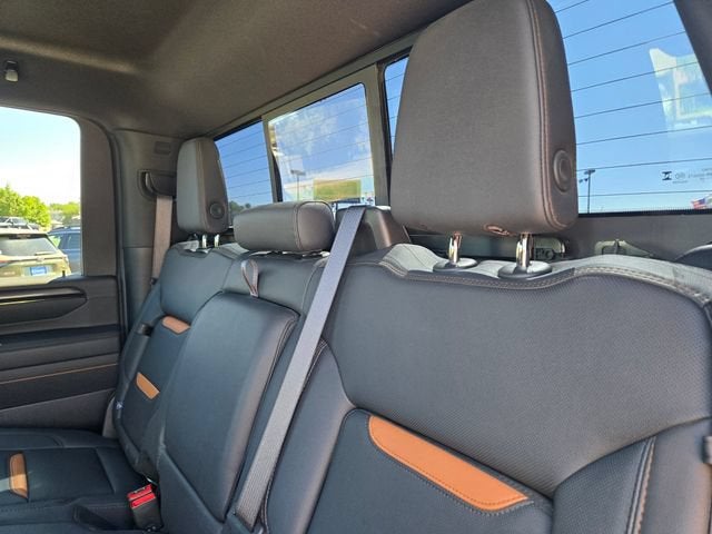 2025 GMC Sierra 3500 HD AT4