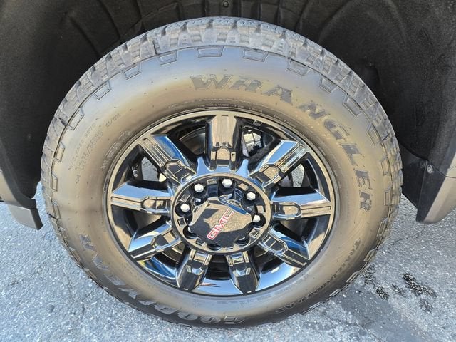 2025 GMC Sierra 3500 HD AT4