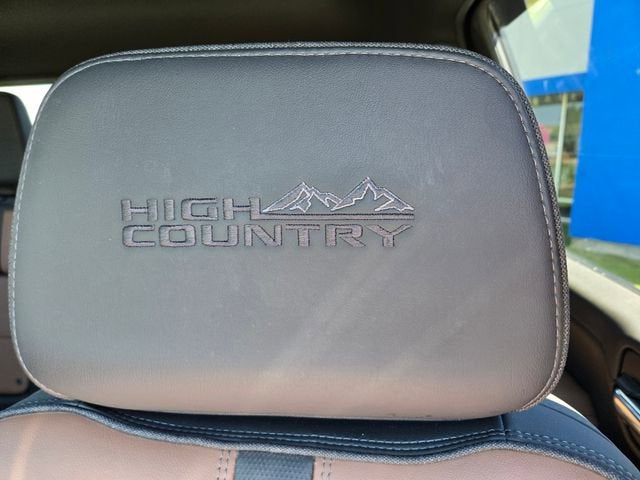 2022 Chevrolet Silverado 2500 HD High Country
