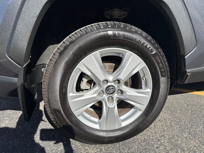 2019 Toyota RAV4 Hybrid XLE