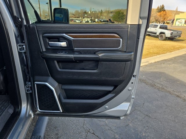 2024 RAM 3500 Laramie