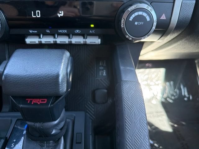 2024 Toyota Tacoma 4WD SR5