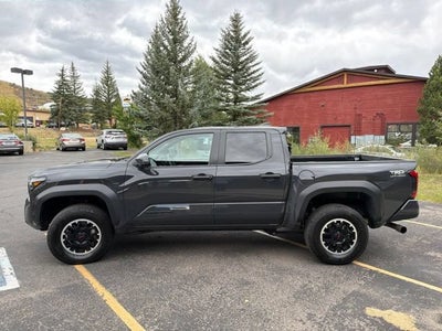2024 Toyota Tacoma 4WD SR5