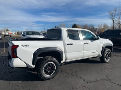 2024 Toyota Tacoma 4WD SR5