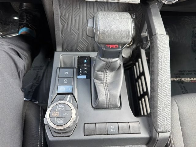 2024 Toyota Tacoma 4WD SR5