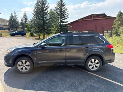2011 Subaru Outback 2.5i Limited Pwr Moon