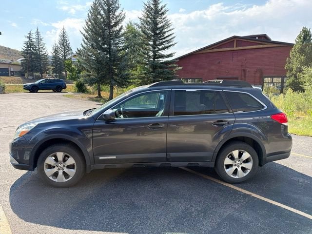 2011 Subaru Outback 2.5i Limited Pwr Moon