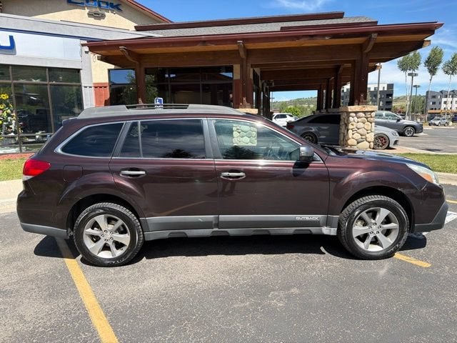 2013 Subaru Outback 3.6R Limited