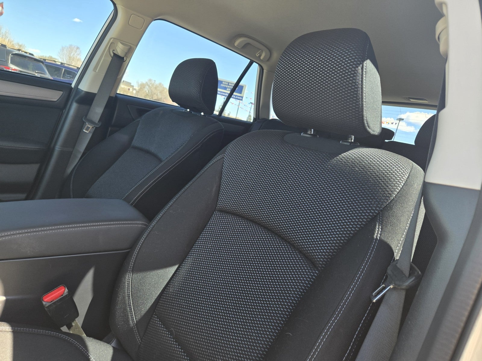 2019 Subaru Outback Base