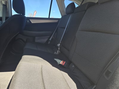 2019 Subaru Outback Base