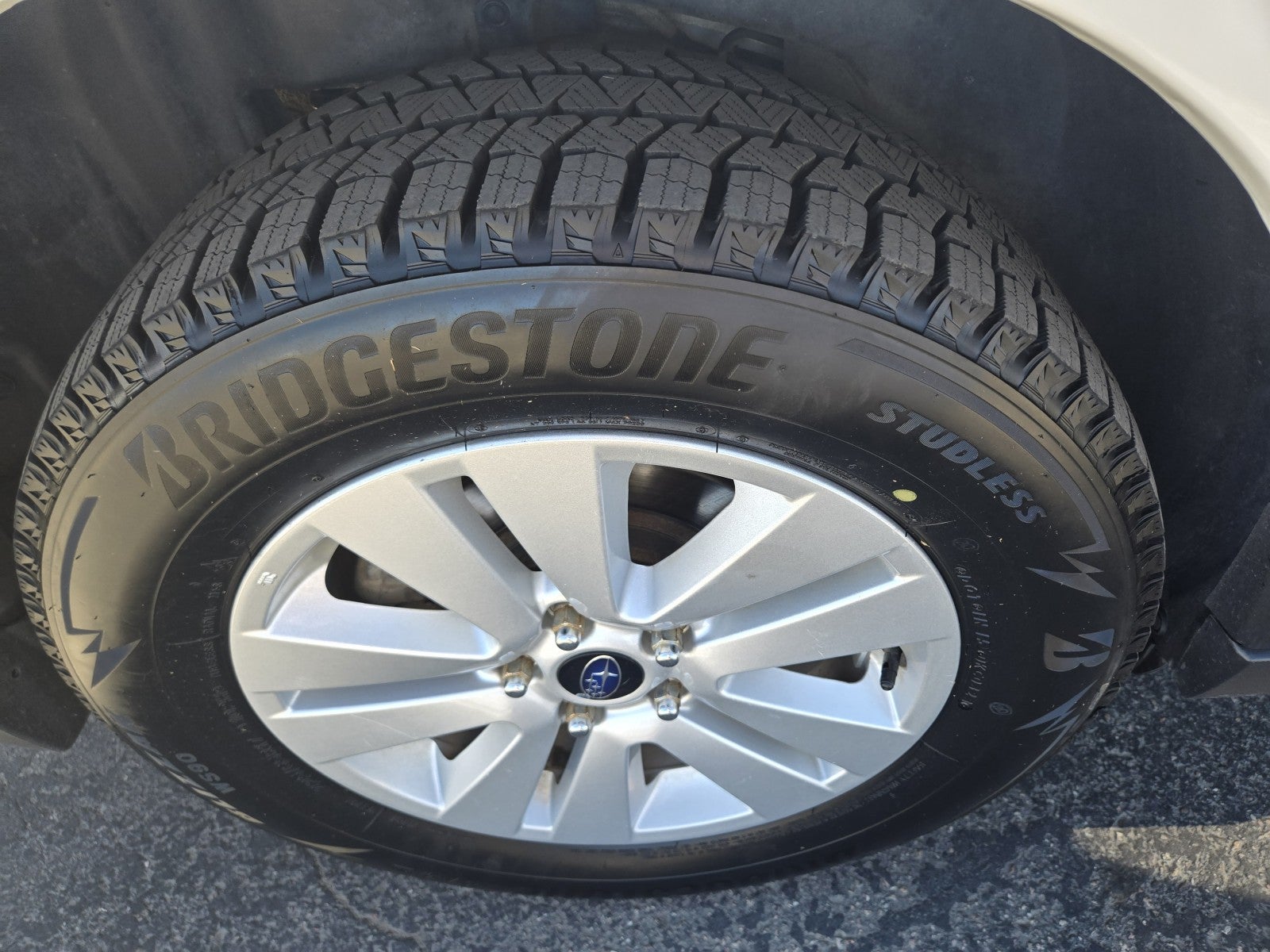 2019 Subaru Outback Base