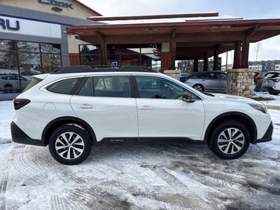 2022 Subaru Outback Base