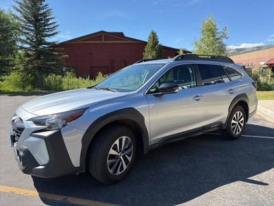 2025 Subaru Outback Premium