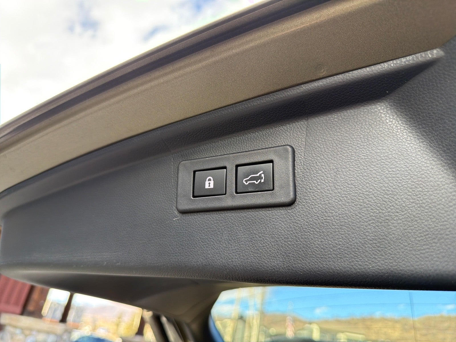 2020 Subaru Outback Touring XT