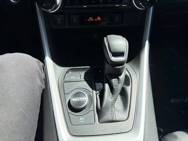 2023 Toyota RAV4 Hybrid XSE