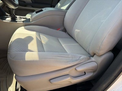 2016 Toyota Highlander LE