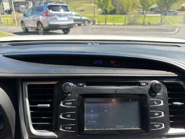 2016 Toyota Highlander LE