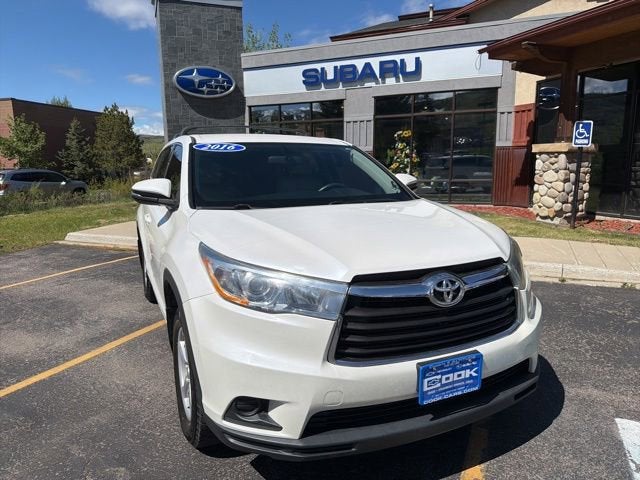 2016 Toyota Highlander LE