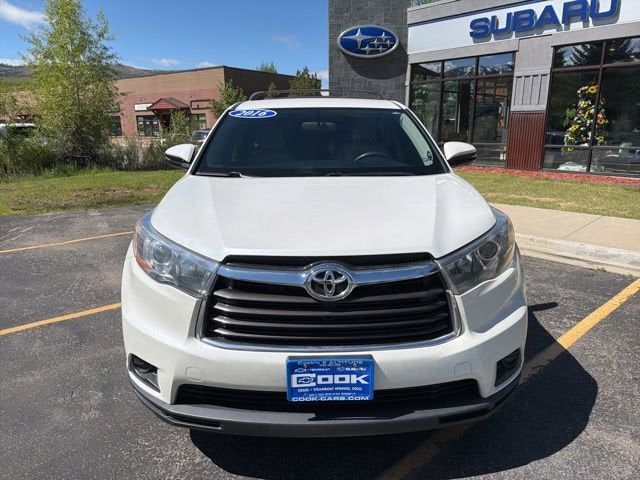 2016 Toyota Highlander LE