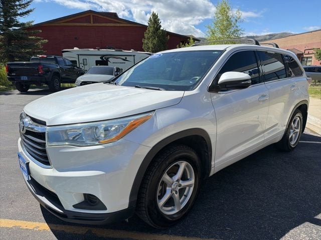 2016 Toyota Highlander LE