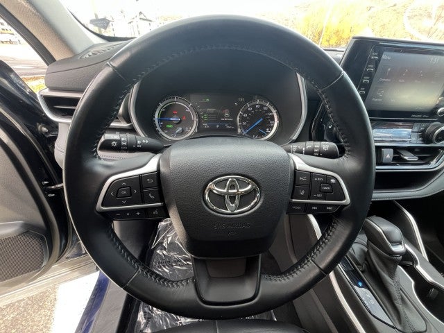 2022 Toyota Highlander Hybrid XLE