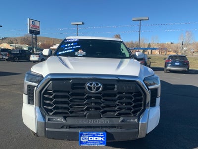 2022 Toyota Tundra 4WD SR5